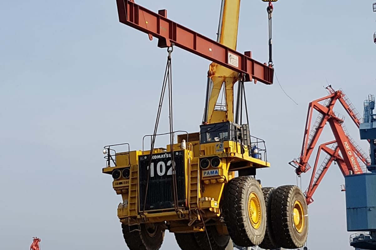 Heavy Lift Equipment Support Service | Air Sea Logistics